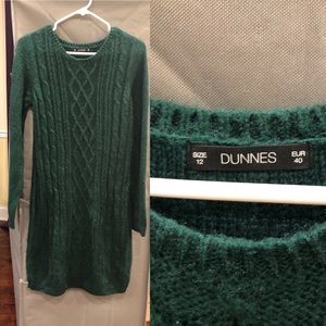 Boutique Sweaterdress